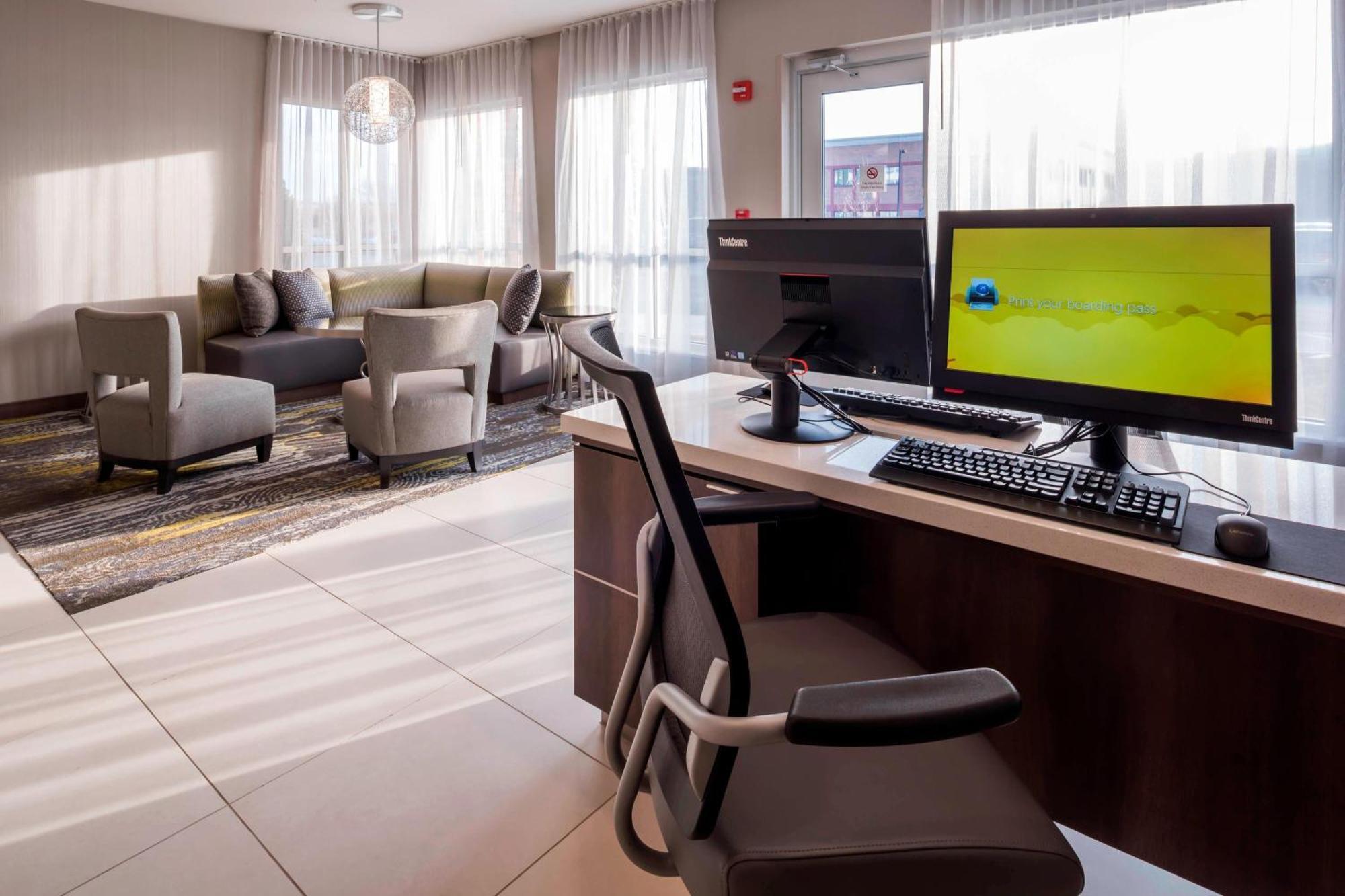 Springhill Suites By Marriott Фишкил Екстериор снимка