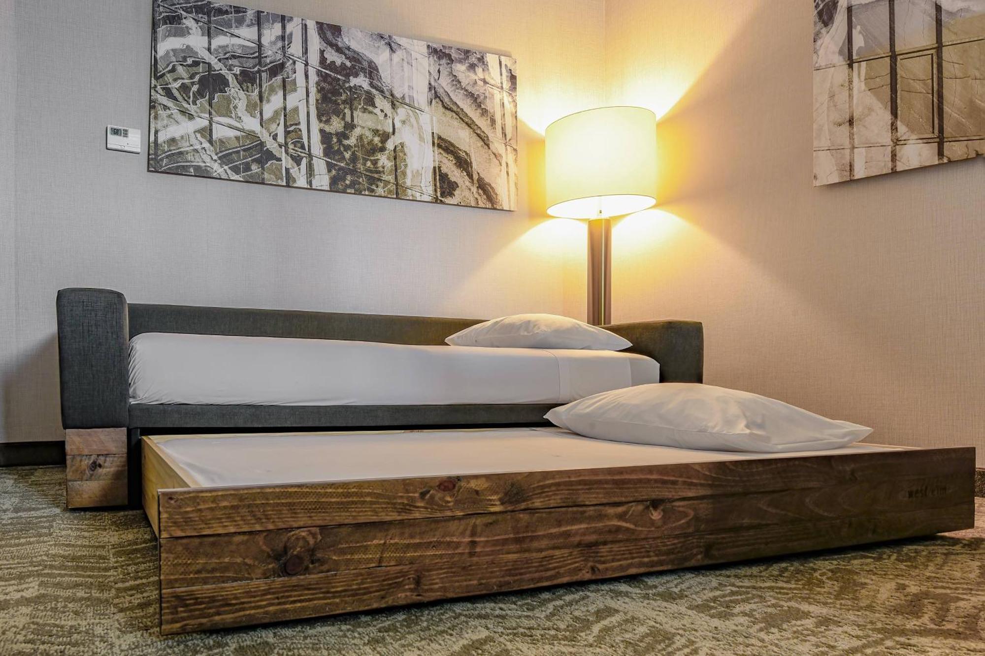 Springhill Suites By Marriott Фишкил Екстериор снимка