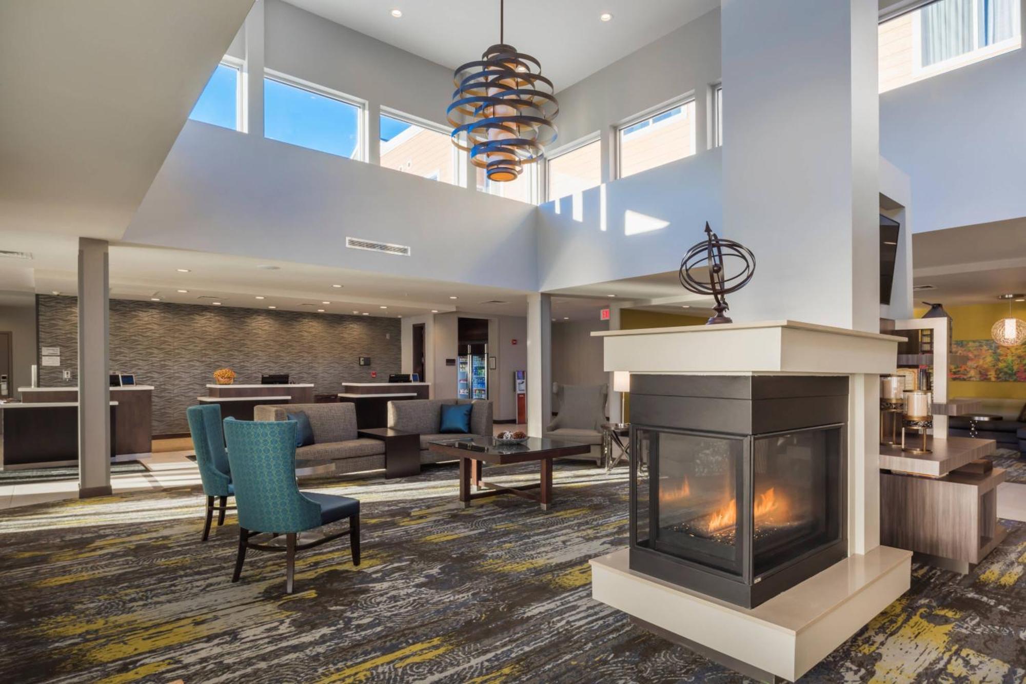 Springhill Suites By Marriott Фишкил Екстериор снимка